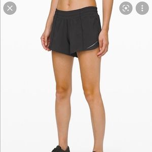 LULULEMON hotty hot shorts black